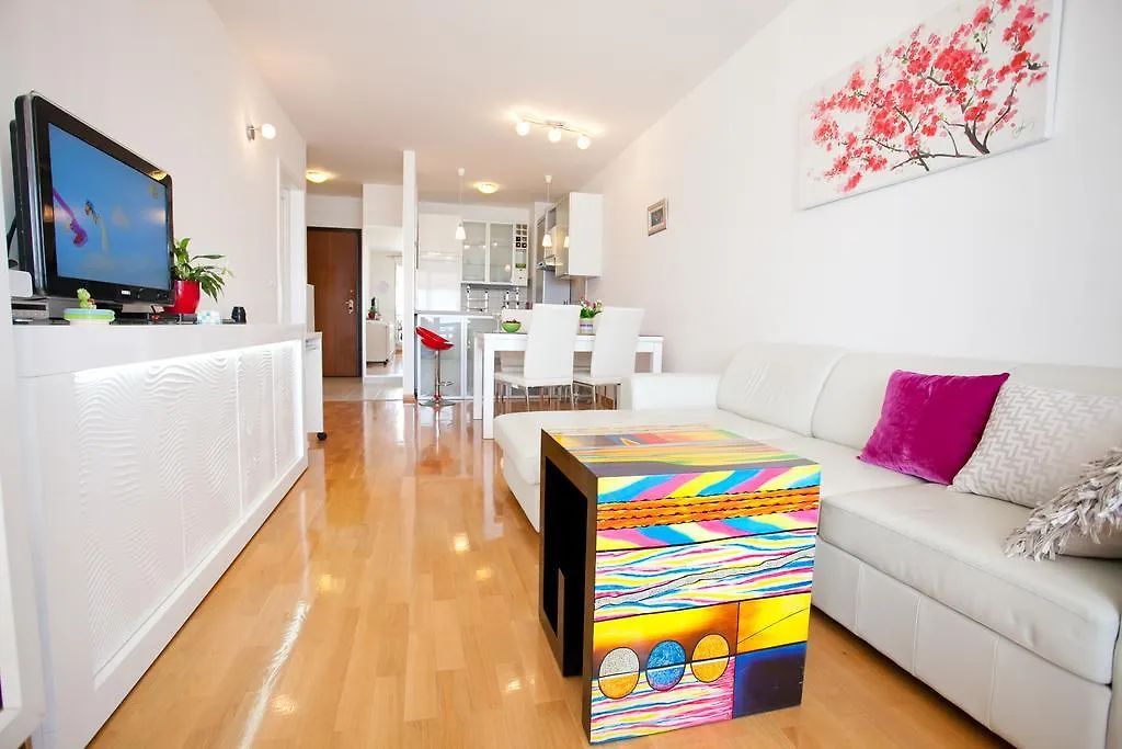 Luxury Beach Front Apt With Seaside View And Free Parking Split
