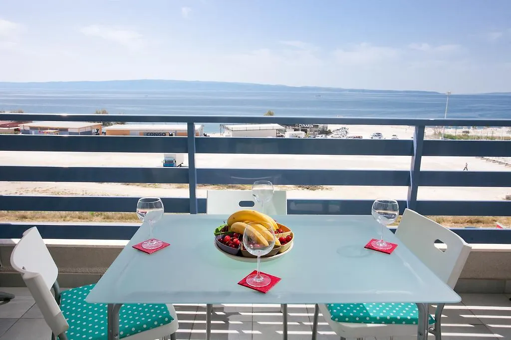 Luxury Beach Front Apt With Seaside View And Free Parking スプリト